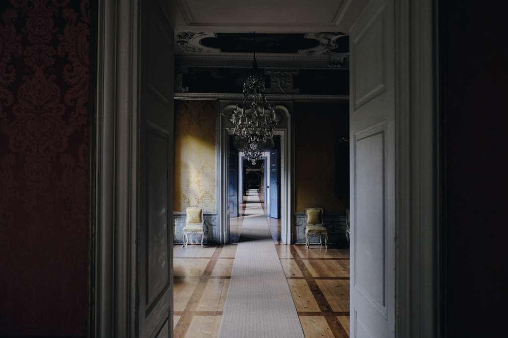 Domaine De La Courbe Hotel Le Lude Felszereltség fotó
