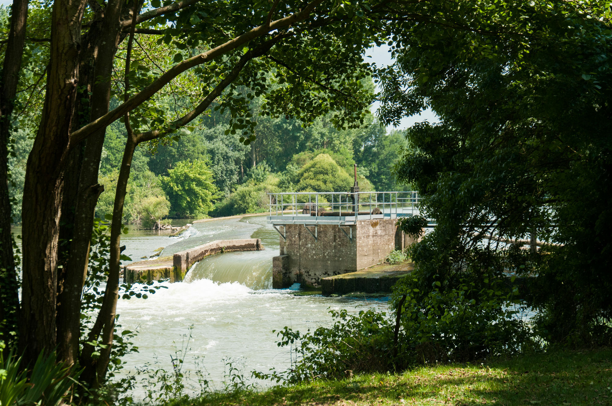 Domaine De La Courbe Hotel Le Lude Kültér fotó